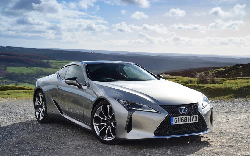 Lexus LC 500h 2022