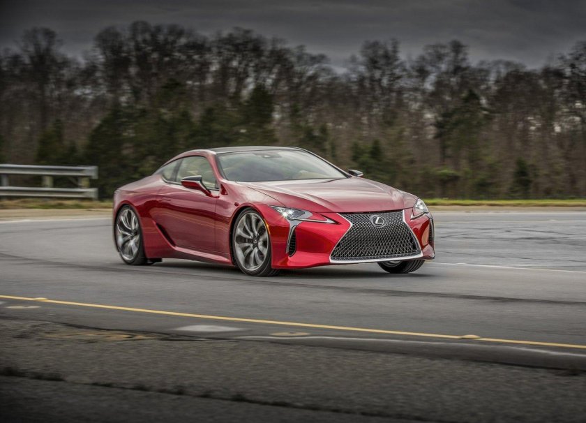 Лексус купе 2018