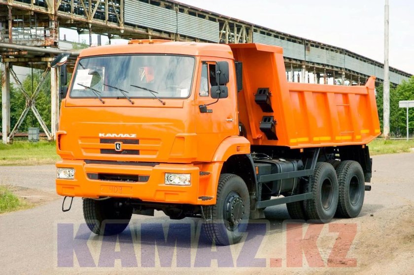 КАМАЗ 65111 самосвал