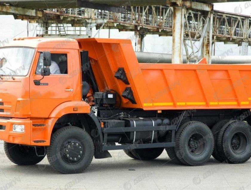 КАМАЗ 65111 самосвал 6х6