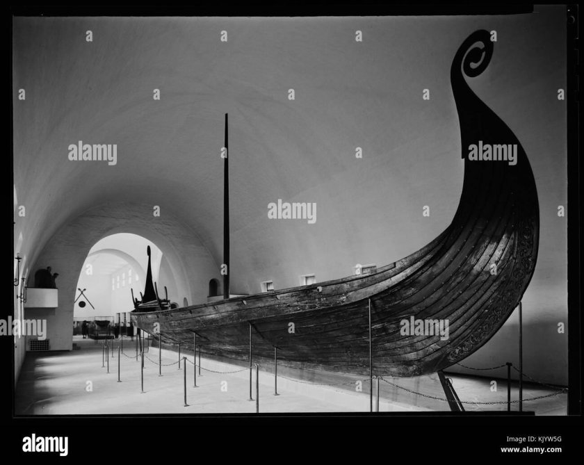 Корабль викингов Осеберг