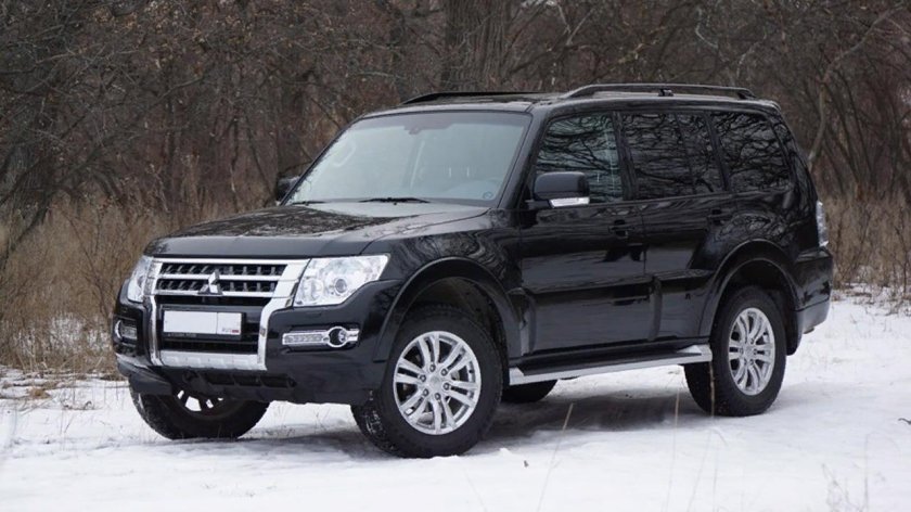 Мицубиси Паджеро 4