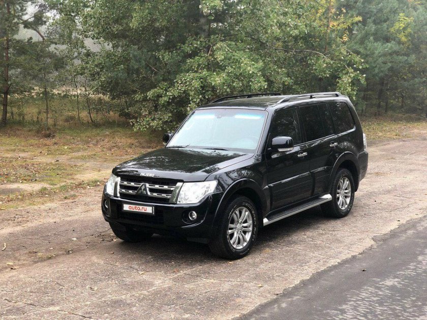 Митсубиси Паджеро 4