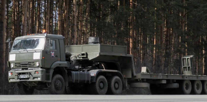 Камаз 65225 седельный тягач