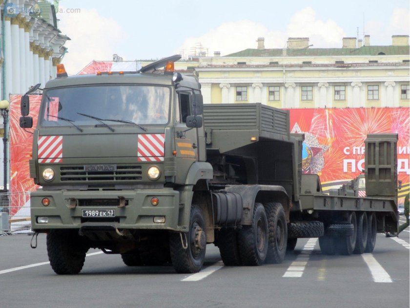 КАМАЗ 65225 военный