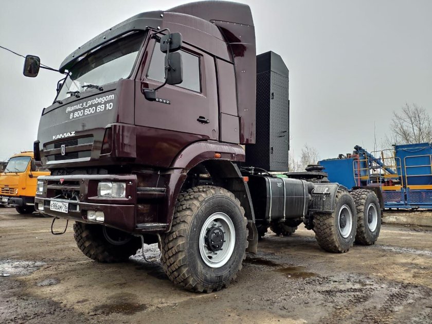КАМАЗ-65225 6x6