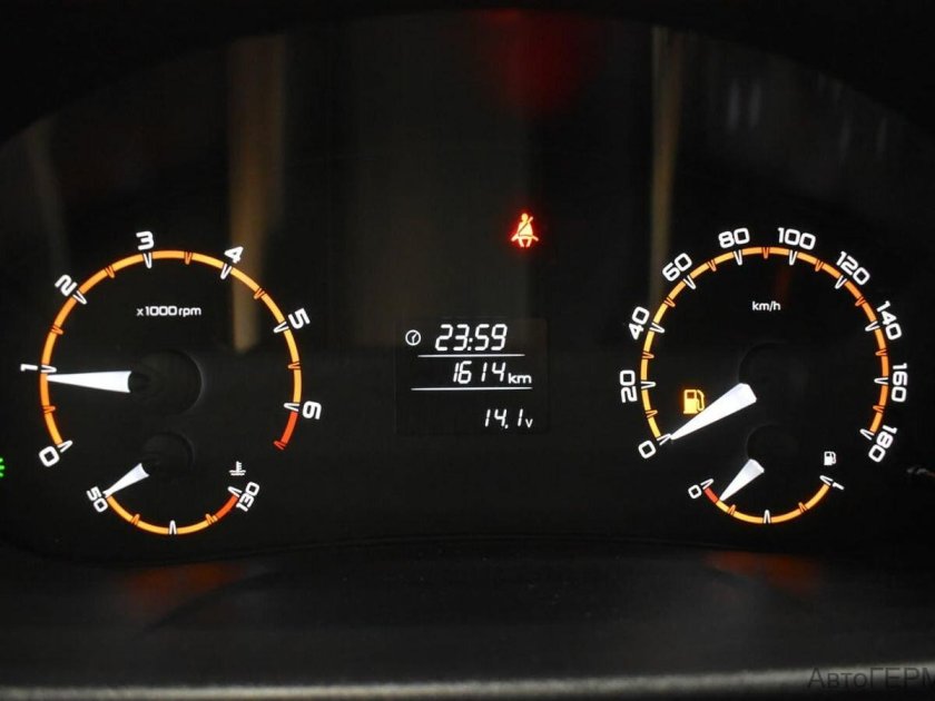 Приборная панель Niva Legend