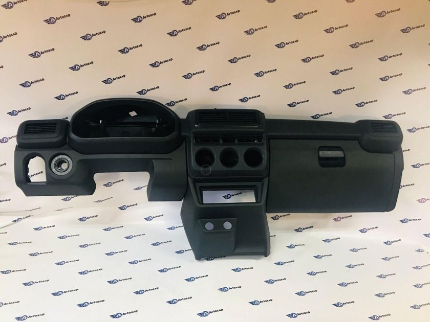 Приборная панель Нива легенд