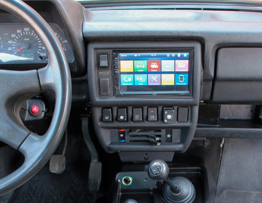 2 Din в ниву 21214