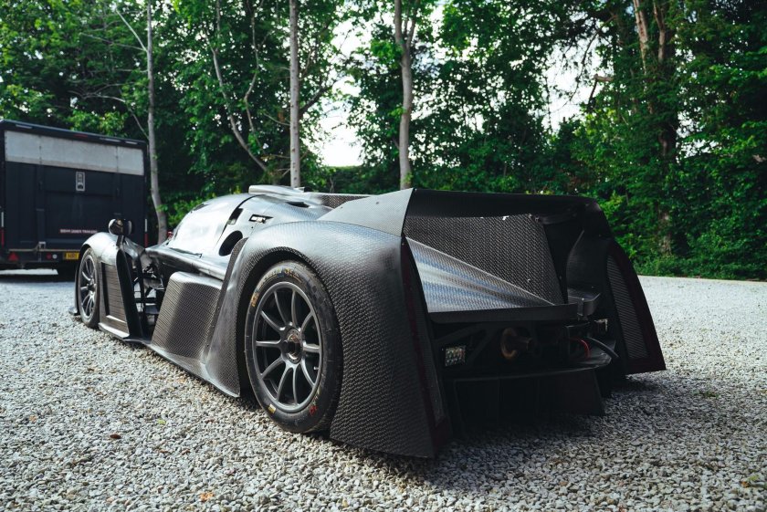 Необычные спорткары