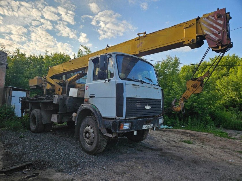 Автокран ивановец