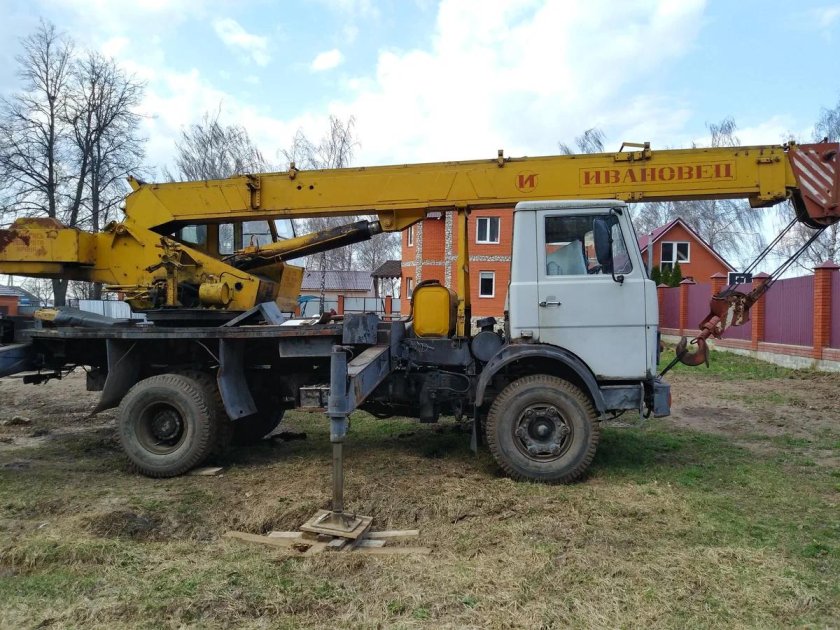 МАЗ 5337 КС 35715