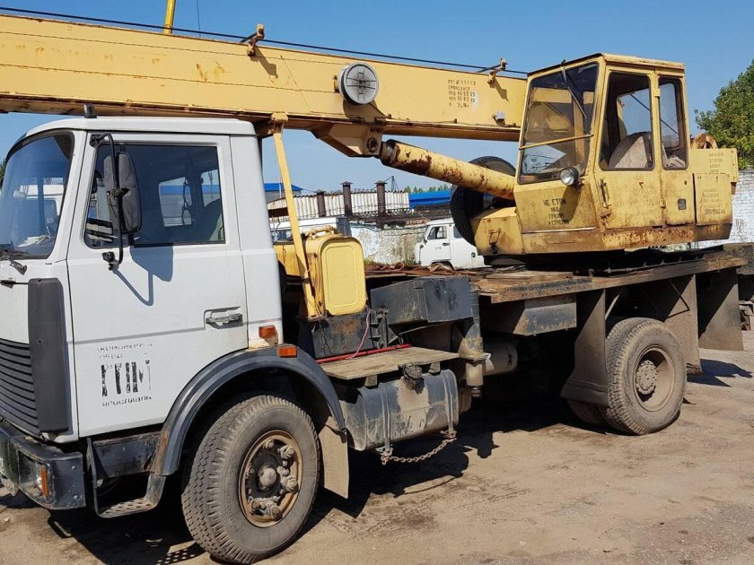 МАЗ 5337 КС 35715