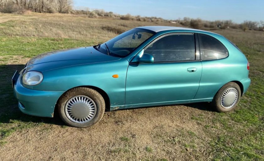 Дэу Ланос хэтчбек