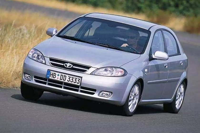 Дэу Lacetti 2004