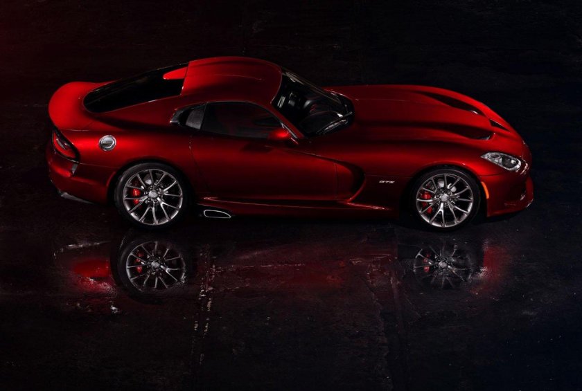 Dodge srt Viper GTS 2013