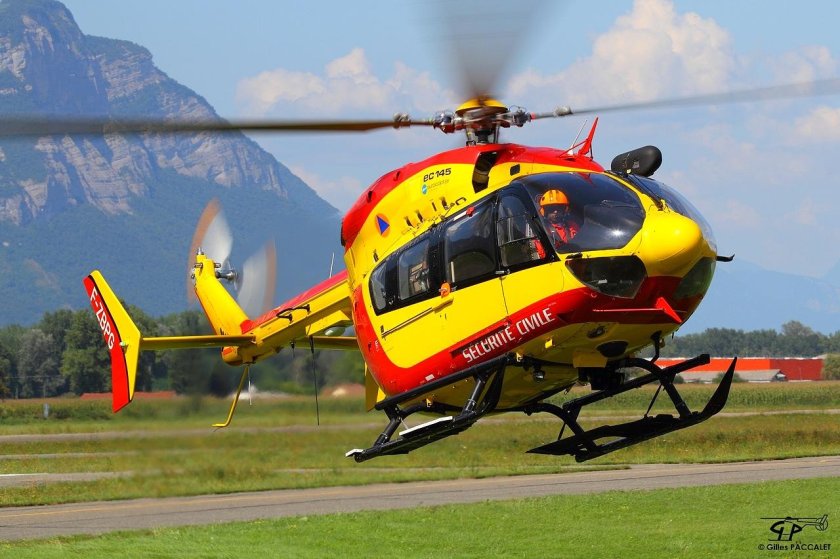 EC 145 вертолет