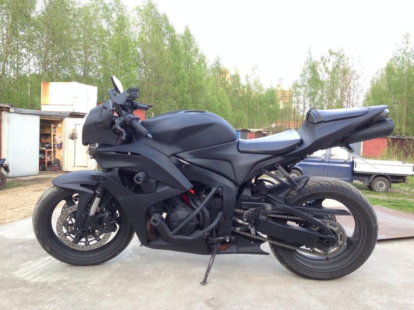 Honda cbr600rr черный матовый