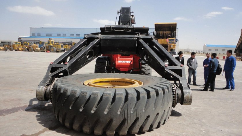 Маниту погрузчик для колес