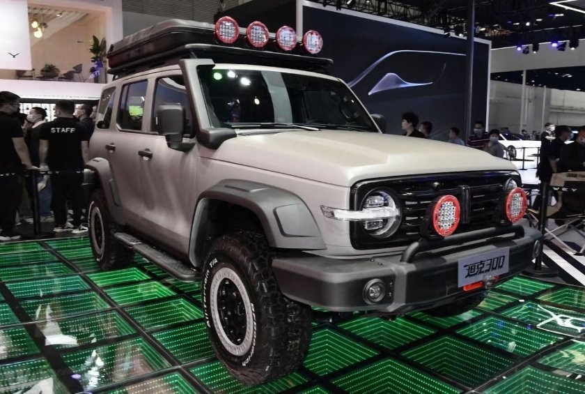 Внедорожник Wey Tank 300