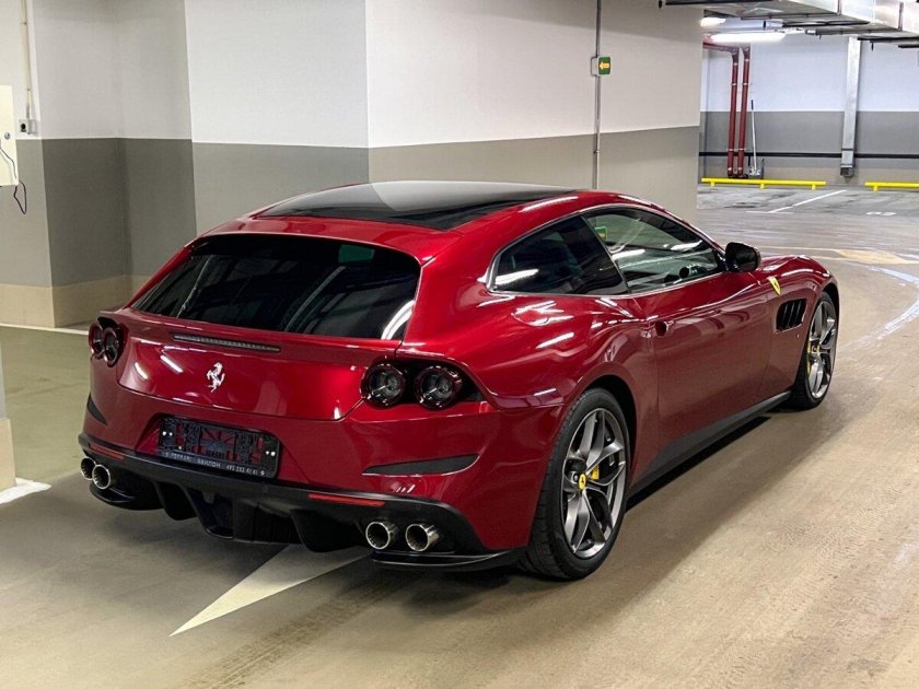 Ferrari gtc 4 lusso