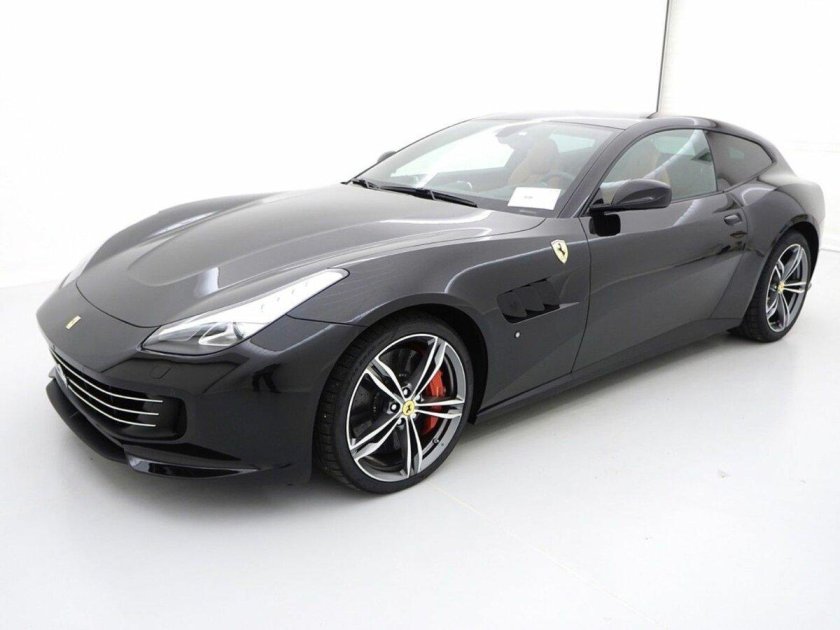 Ferrari gtc4lusso v12