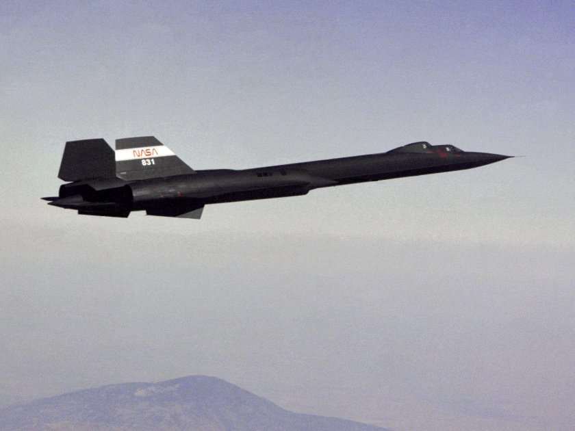 The SR-71b Blackbird