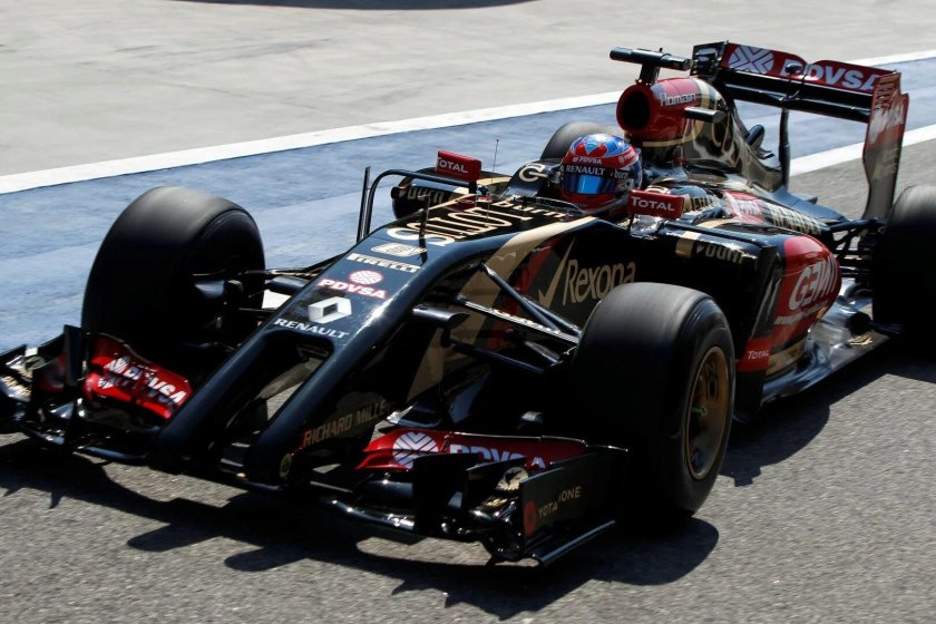Lotus e22