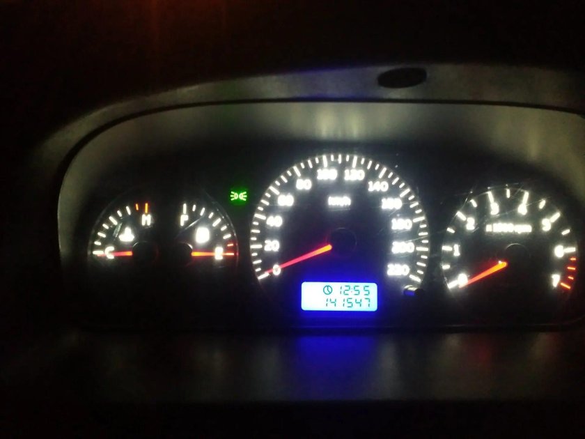 Панель приборов чери амулет а15