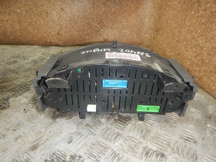 Чери Индис приборная панель