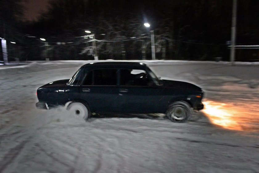 ВАЗ 2107 тонированный ночью