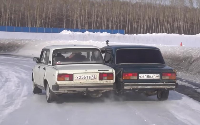 Сварили два автомобиля