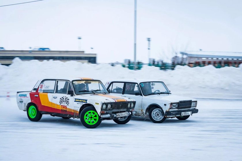 Ваз 2104 зимний дрифт