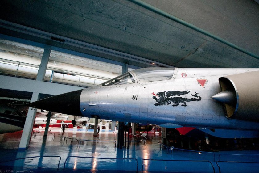 Dassault Mirage IIIV