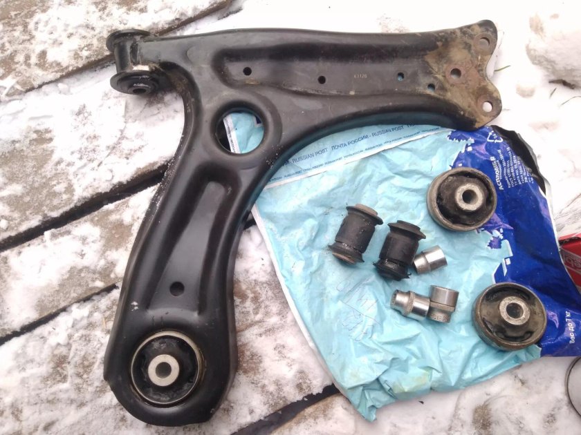 Сайлентблоки на шкоду Фабия 1.2