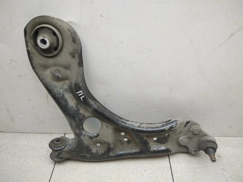 Шкода Рапид 2019 сайлентблок