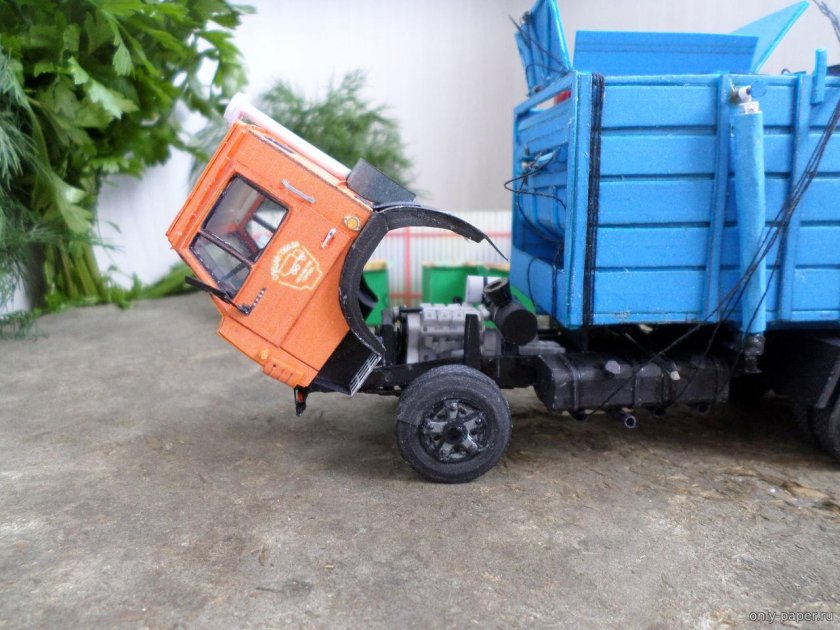 Мусоровоз ко 415