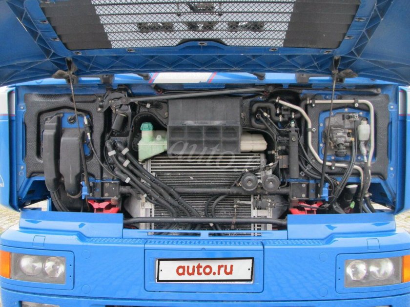 КАМАЗ 4308 подкапотное пространство