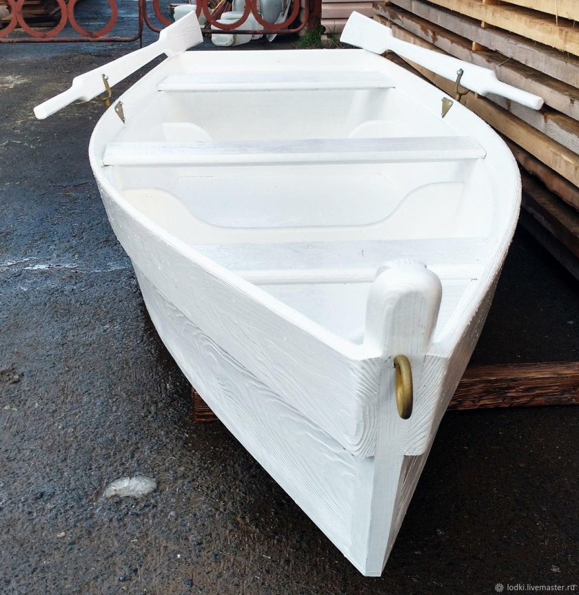 Свадебная лодка