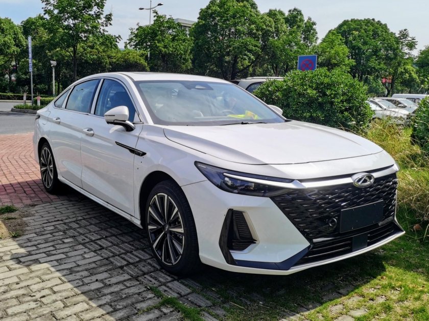 Седаны Chery Arrizo 8