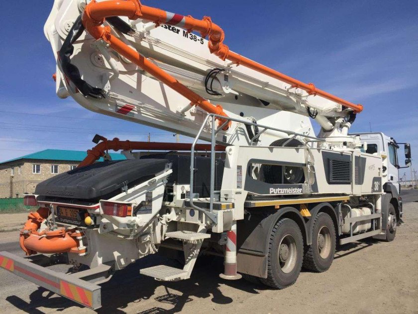 Автобетононасос 36м