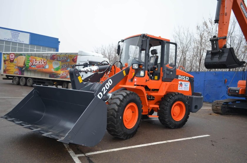 Фронтальный погрузчик disd sd300