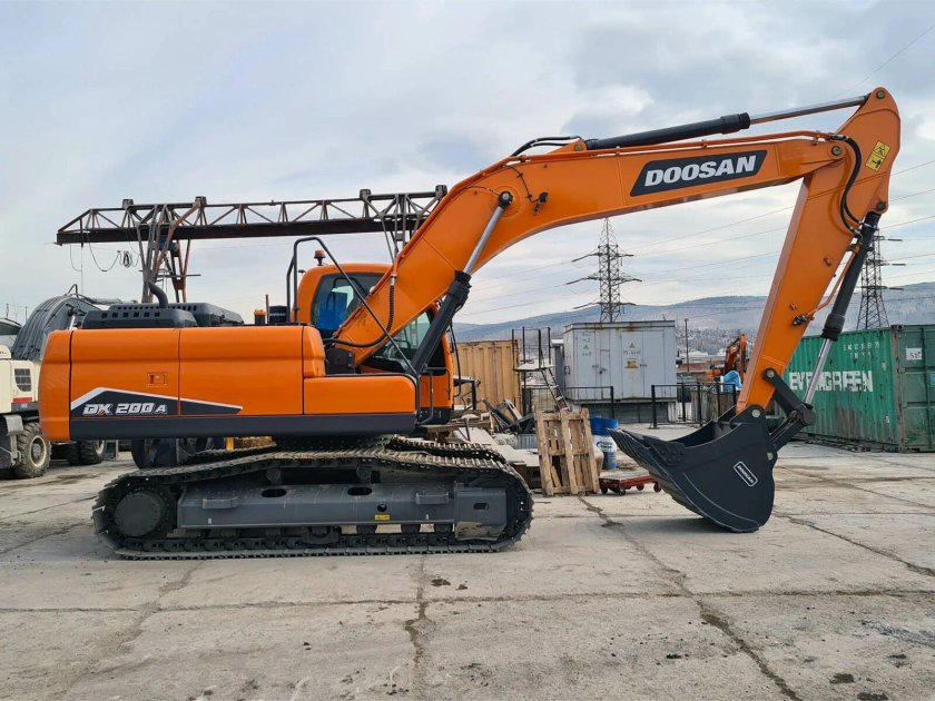 Дусан 200 экскаватор