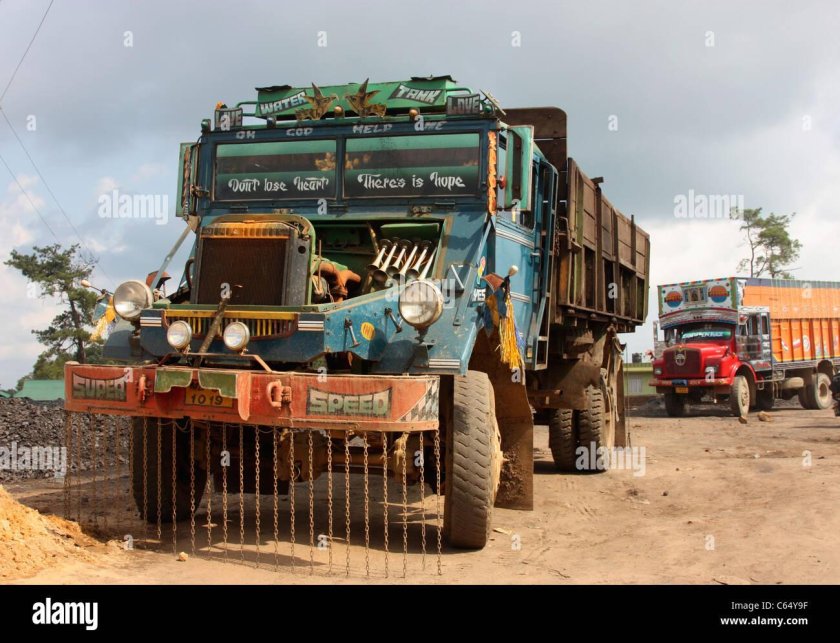 Шактиман Индия тягач