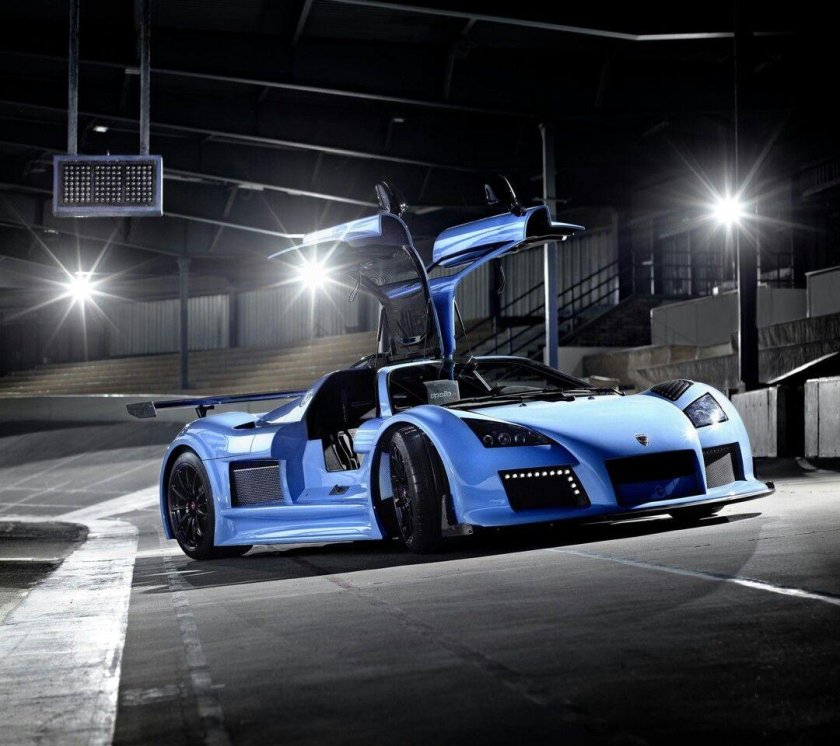 Gumpert Apollo Sport 2022