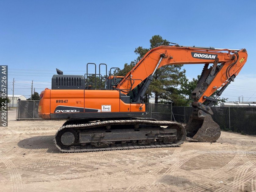 Doosan dx 225 lca