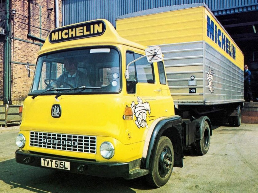 Bedford автомобиль