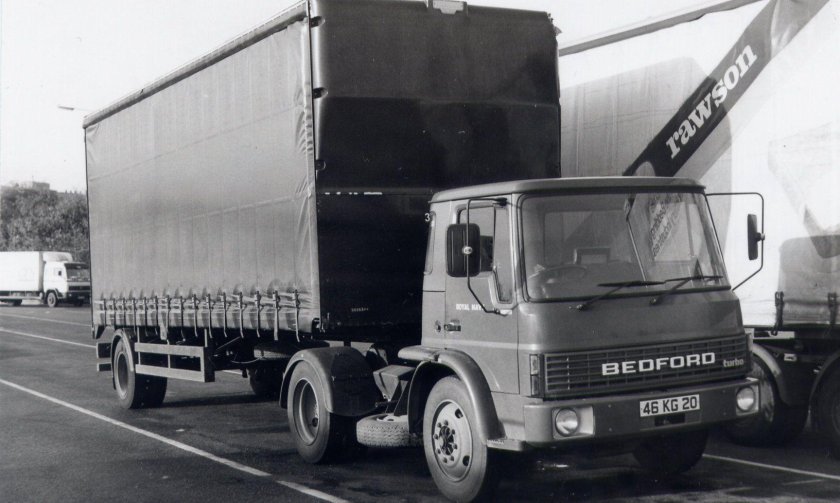 Грузовик Bedford OYD