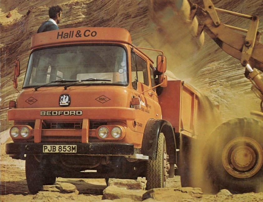 Грузовик Bedford km