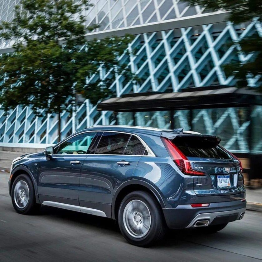 Кадиллак xt4